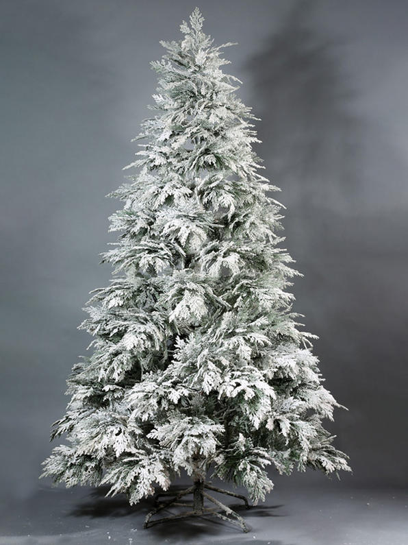 Christmas Snow Tree 9A3A8589