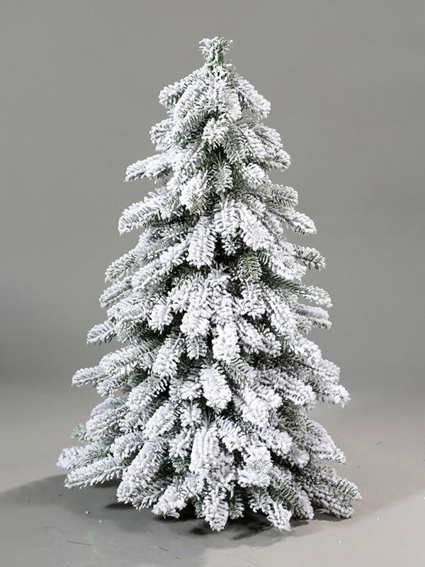 Christmas Snow Tree 9A3A8776